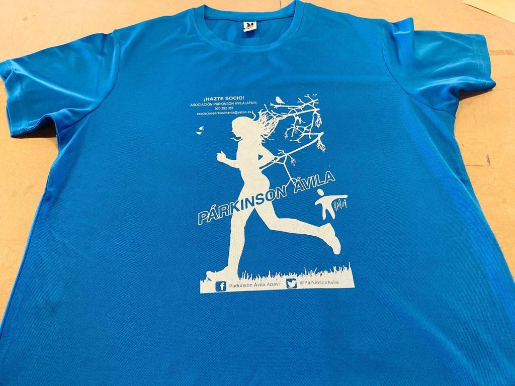 ParkinsonAvila's tweet photo. Por cierto, ya tenemos camiseta, con los colores de nuestro logo #APAVI @ParkinsonAvila @orycronsport
IV Carrera Solidaria por el #Parkinson
Sábado, 23 de abril @NaturavilaGolf @dipuavila https://t.co/5dPUPz29Kd