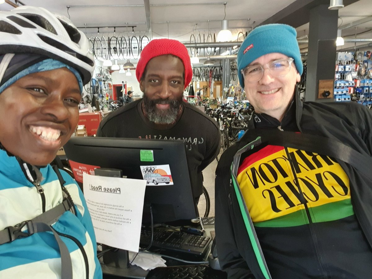 No #ParisRoubaix cyclosportive for me. My Queen of the Classics was in London last week at the <a href="/cobblemonster/">ww</a> ride - pavé and London's finest bergs. Thanks to the good people at <a href="/Brixton_CC/">Brixton Cycles Club</a> for a fun ride. All the best to those riding at Roubaix. My ride: strava.app.link/wSRNMbyPgpb