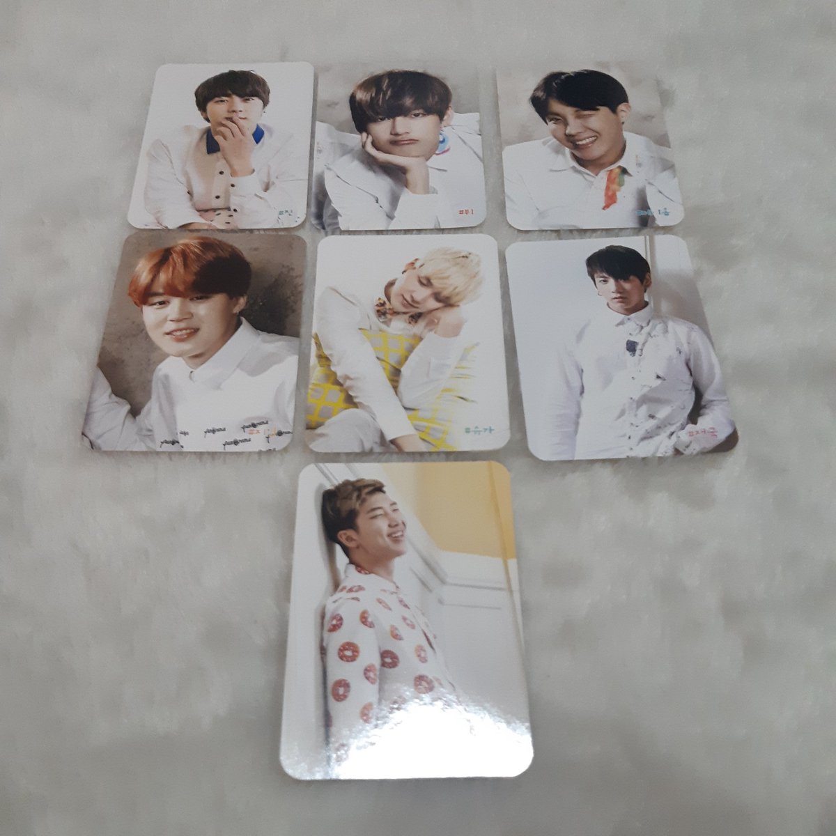 byul_laboratory's tweet photo. [ #ByulLab_ONHAND #ByulLab_SALE ]

CLEARANCE SALE 🎉 

‼️WTS | LFB [PH ONLY]‼️ 

✨MEMBER SET (Photocard + Poster)✨

✅RM
✅Jin
✅Suga
✅J-Hope
✅Jimin
✅Taehyung
✅Jungkook

🧪P450 + LSF

📝https://t.co/iOG5WUIaVR https://t.co/EjeAAT8wJi