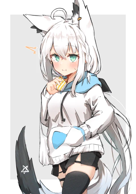 コンビニ帰りの🦊…
#絵フブキ 