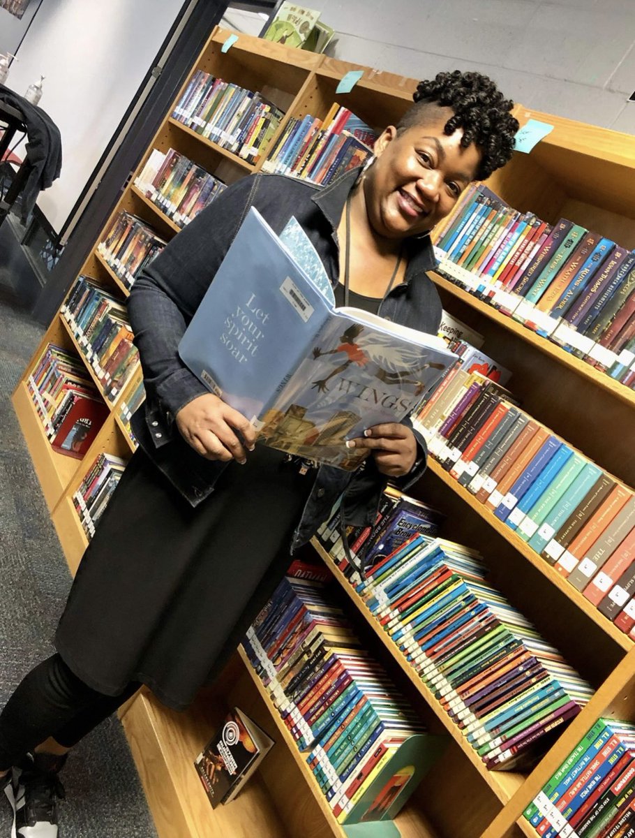 tarahillstarks's tweet photo. National Librarian Day! ❤️ https://t.co/3dtZtrkKPR