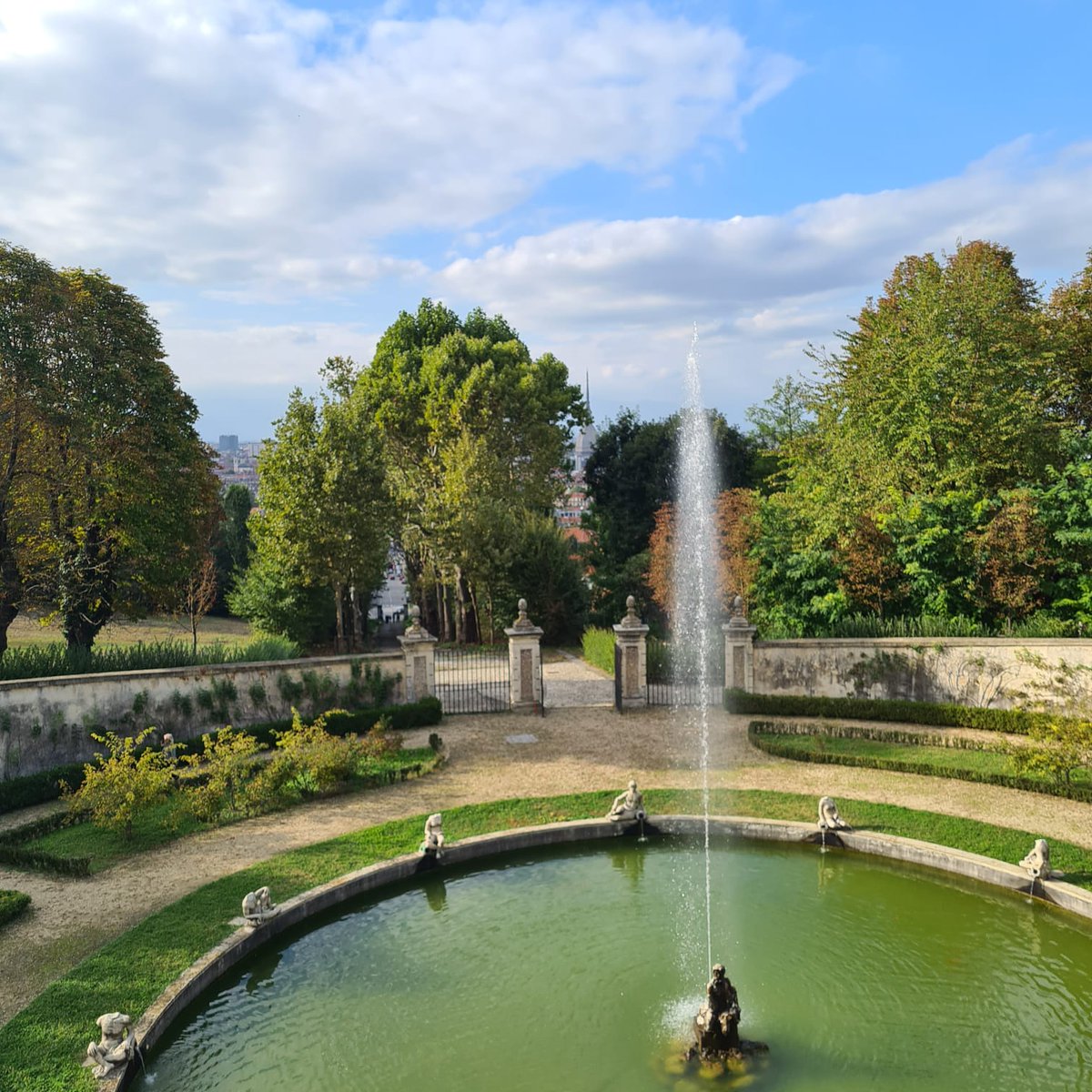 Villa della Regina sarà aperta a Pasqua e a Pasquetta❣
Auguriamo buone feste a tutti voi e alle vostre famiglie🐣😉🙋🏻‍♀️
Per maggiori info 👉🏻 <a href="/DRMuseiPIE/">Residenze reali sabaude-Musei nazionali Piemonte</a>