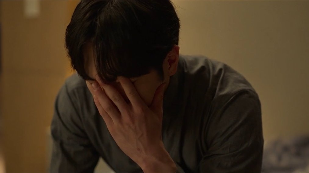 cewejoshua's tweet photo. eps 9 grid bikin sinting anjg anjg, udah sinting ditambah bu choi hidup lg di alam baka ini ending nya kek mana ya Tuhan. Smg aja happy ending #gridep9 #kdrama https://t.co/RgFnZd1Joj