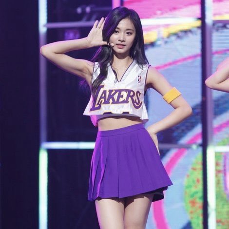 tzusarchive's tweet photo. cheer up era tzuyu https://t.co/K1y241NqS4