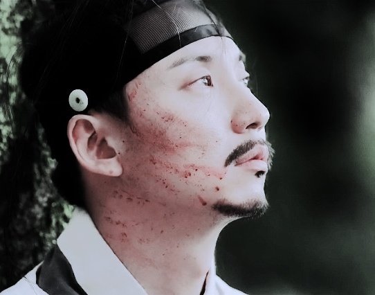 옆태 미남 허봉ㅌ 아니 허임 씨를 보고 있습니다 반박은 안 받습니다