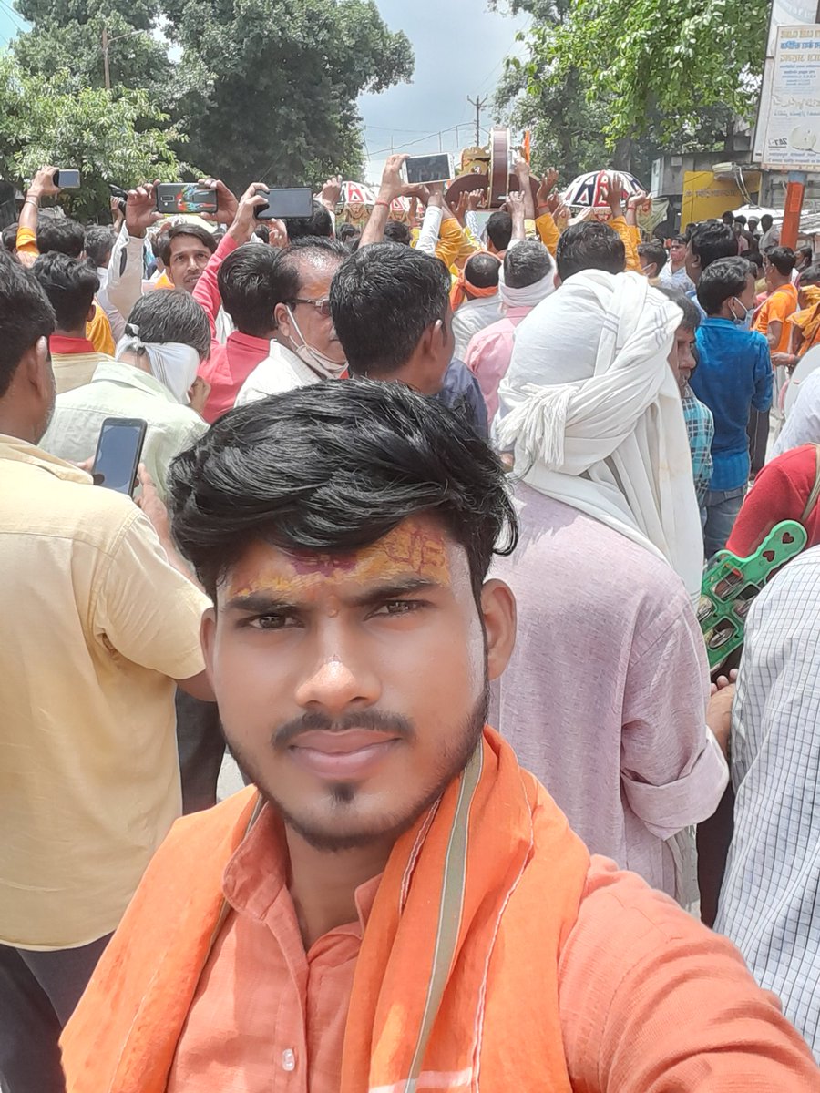 VSaraimeer's tweet photo. ओम जी
माता अंजनी नन्दन, पवनसुत हनुमान  महाराज जी के जन्मोत्सव पर समस्त देश एवं प्रदेश वासियों को हार्दिक शुभकामनाएं!
भगवान श्री राम जी के अनन्यभक्त श्री ��नुमान जी से प्रार्थना है कि सभी को सुख-समृद्धि व उत्तम स्वास्थ्य प्रदान करें।
#हनुमान_जन्मोत्सव  #HanumanJanmotsav2022 https://t.co/BZWUu37eEX