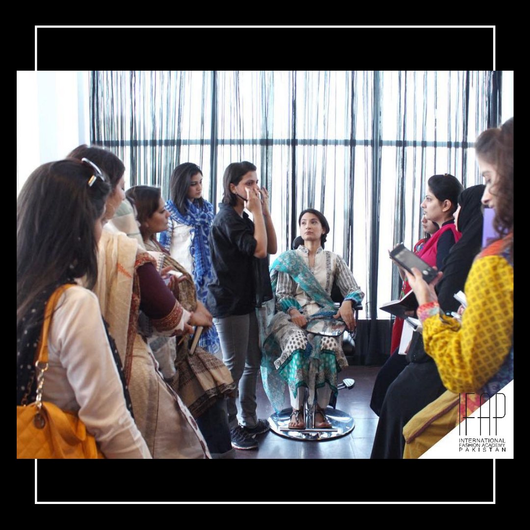 Learn the art of makeup from the very best in the business. 

#ifap #makeupcourses #makeup #ifappk