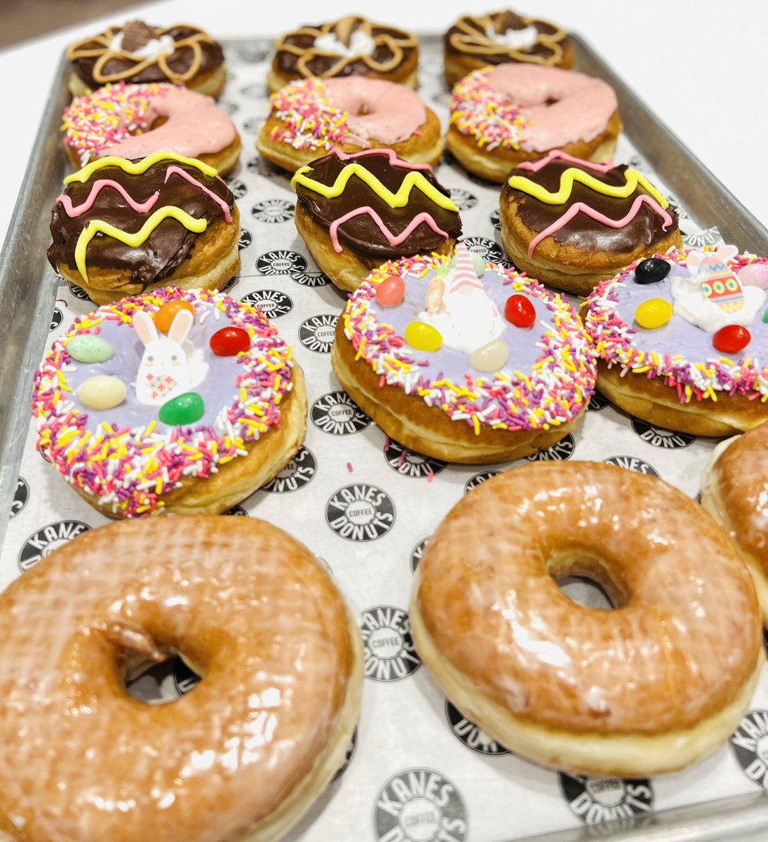 KanesDonuts's tweet photo. We are all ready for Easter! Place an order online or stop by and pick up a box of delicious donuts!! #kanesdonuts #yummy #easter #easterdonuts #thebest #kanes #worldfamous #donuts #saugus #boston https://t.co/pT2cbTtgaF
