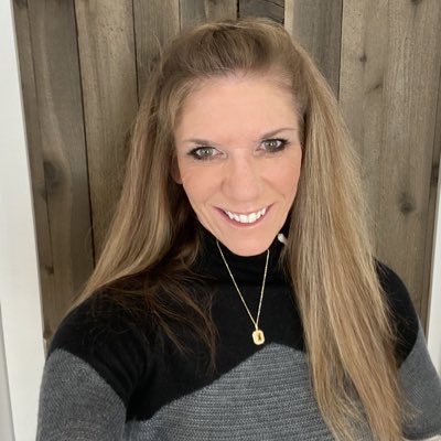 ShannonLWarner's tweet photo. #NewProfilePic https://t.co/3SOrgJls7W