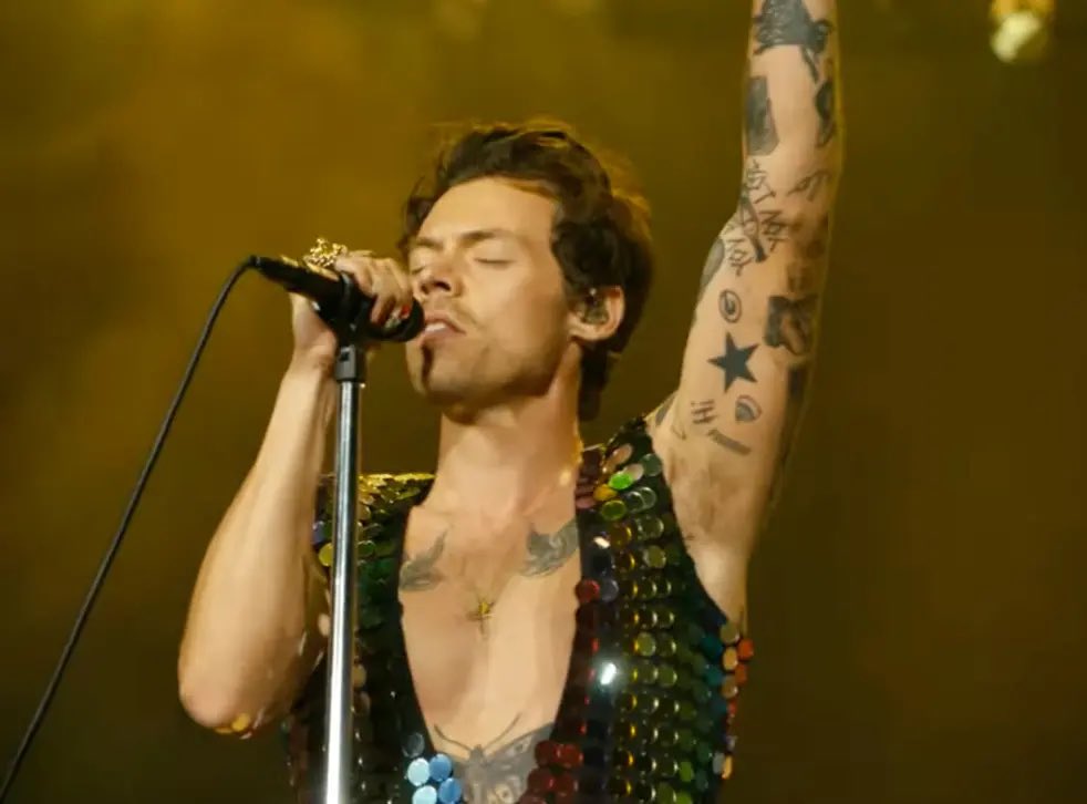 asitwaslouiswt tweet picture