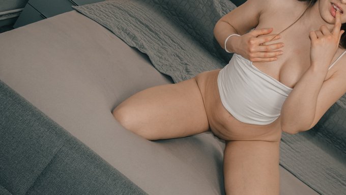 Hurry up first 10 person get a free acces to my Onlyfans click here: https://t.co/5hOTJOby6L https://t<a href="/tag/retweet"class="tags"><span>#retweet</span></a>