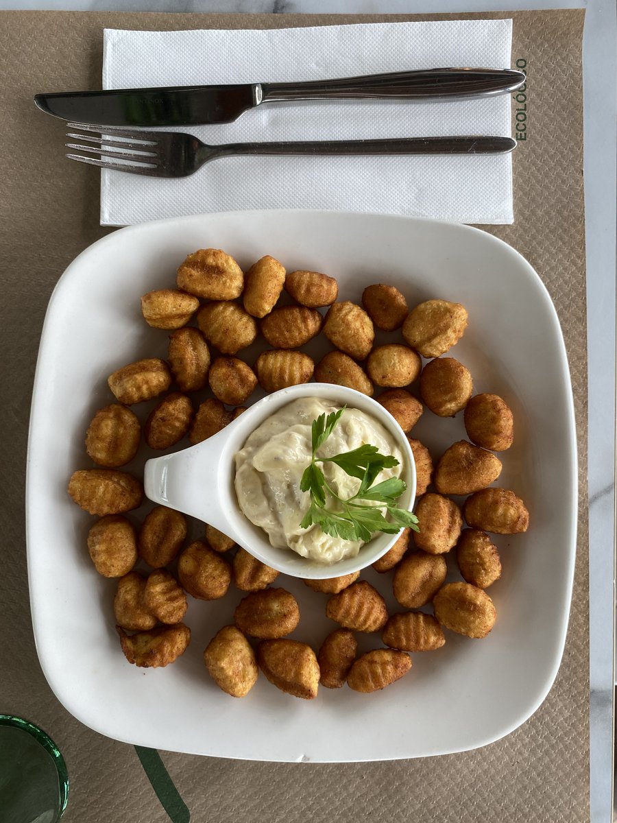 pizzajardin's tweet photo. ¿Qué te vas a pedir hoy? 😋
#photooftheday #photography #instagood #food #photo #restaurantesmadrid #madrid #madridfood #foodlover #foodstagram #foodphotography #gastromadrid #gastronomia #comidaitaliana #italianfood #pastalover #pizzalover #pizza #pizzadelivery #pasta https://t.co/AMTE4vo7mC