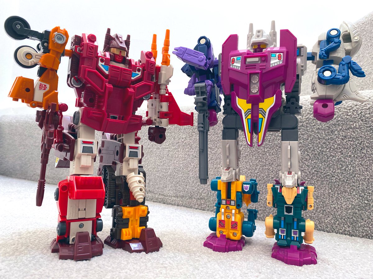 SixoTF's tweet photo. Hey, you know who’s a pair of criminally underrated combiners? https://t.co/RxTjnBKRZp