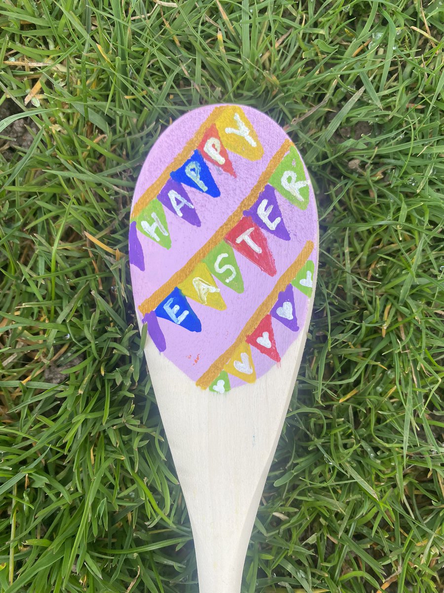 HuntlyFriends's tweet photo. EASTER EGG HUNTly 2-4pm @ Huntly Park today (Sat 16th) 🐣 https://t.co/K8bNxJFZGa