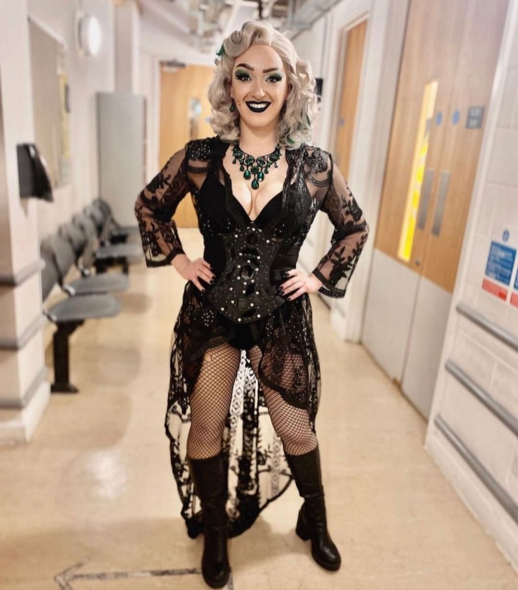 WestEndCovers's tweet photo. Today will be the DEBUT of Laura Bird (#LauraBird) in the role of KILLER QUEEN at @wwrytouruk! #2ndcover #debut https://t.co/GJYosdDA4q