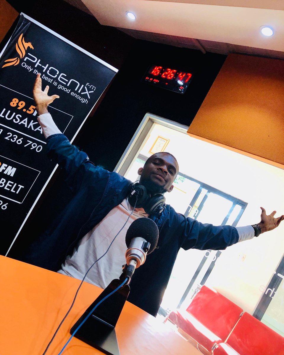 WanzyanjiM's tweet photo. Happy World Voice Day to all the voice-over artists and broadcasters!
#WorldVoiceDay #worldvoiceday2022 #WVD #liftyourvoice #Africa https://t.co/8jKiXZoa1V