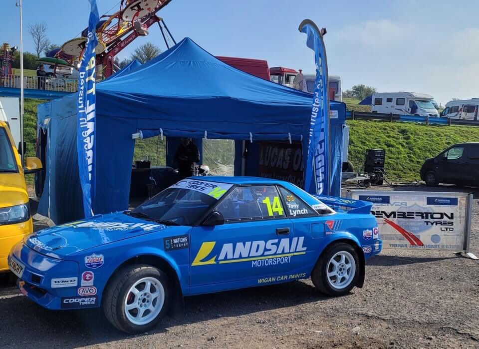 mk1mr2's tweet photo. Great to see that my old TOYOTA MR2 MK1 shell and engine are in action at Lydden Hill this weekend in Retro Rallycross after a full rebuild since Christmas. Well done everyone. Good Luck.
@LyddenHill #retrorallycross #rallycross #mr2mk1 #aw11 https://t.co/A4YgSK8ukb