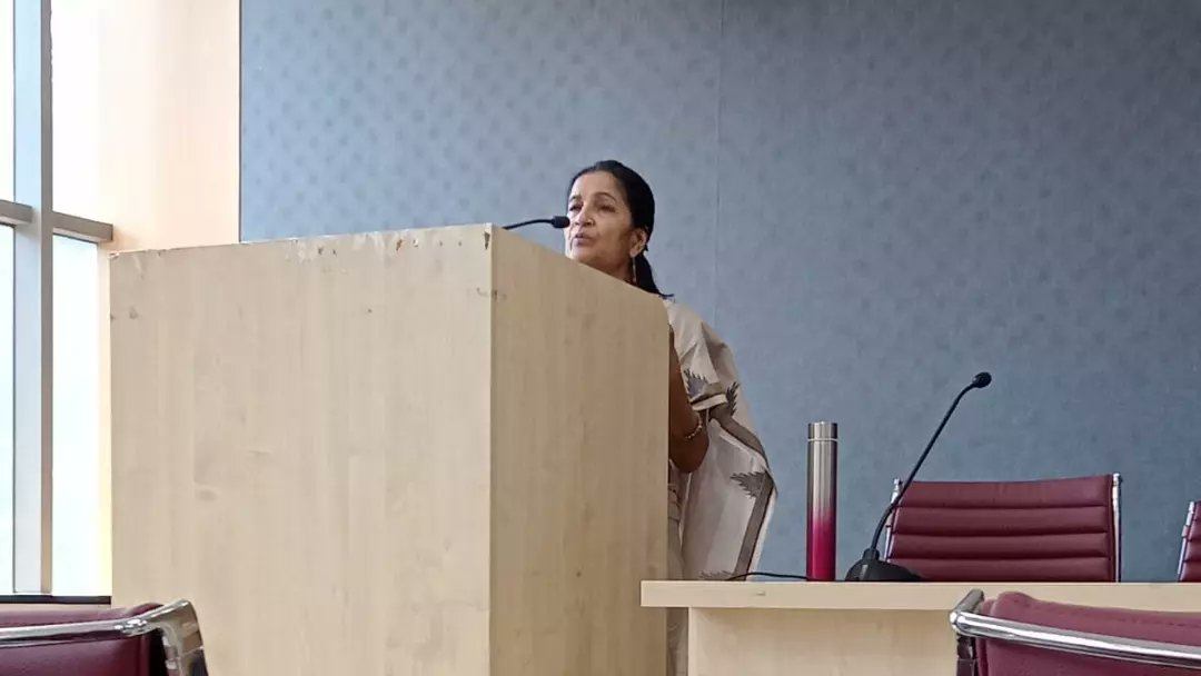 SfiDelhi's tweet photo. SFI Delhi State School Session 2

Professor Rajni Palriwala Spoke On "Education Under Capitalism" at HKS Bhawan!

#SFI #Delhi https://t.co/K6fFNkRMJb
