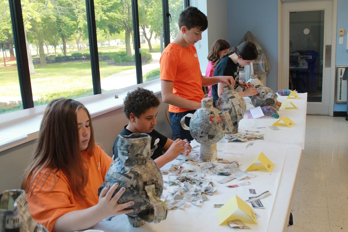 CAM_of_NU's tweet photo. Donate to the #CAM during the #NiagaraUniversity Day of Giving! Celebrate our mission of inspiring creativity and learning while connecting diverse audiences to art.
:
Your support makes an impact. Let’s make a difference together!
:
Find out more here: https://t.co/InZaBUgvmi https://t.co/csXnkLmDo4
