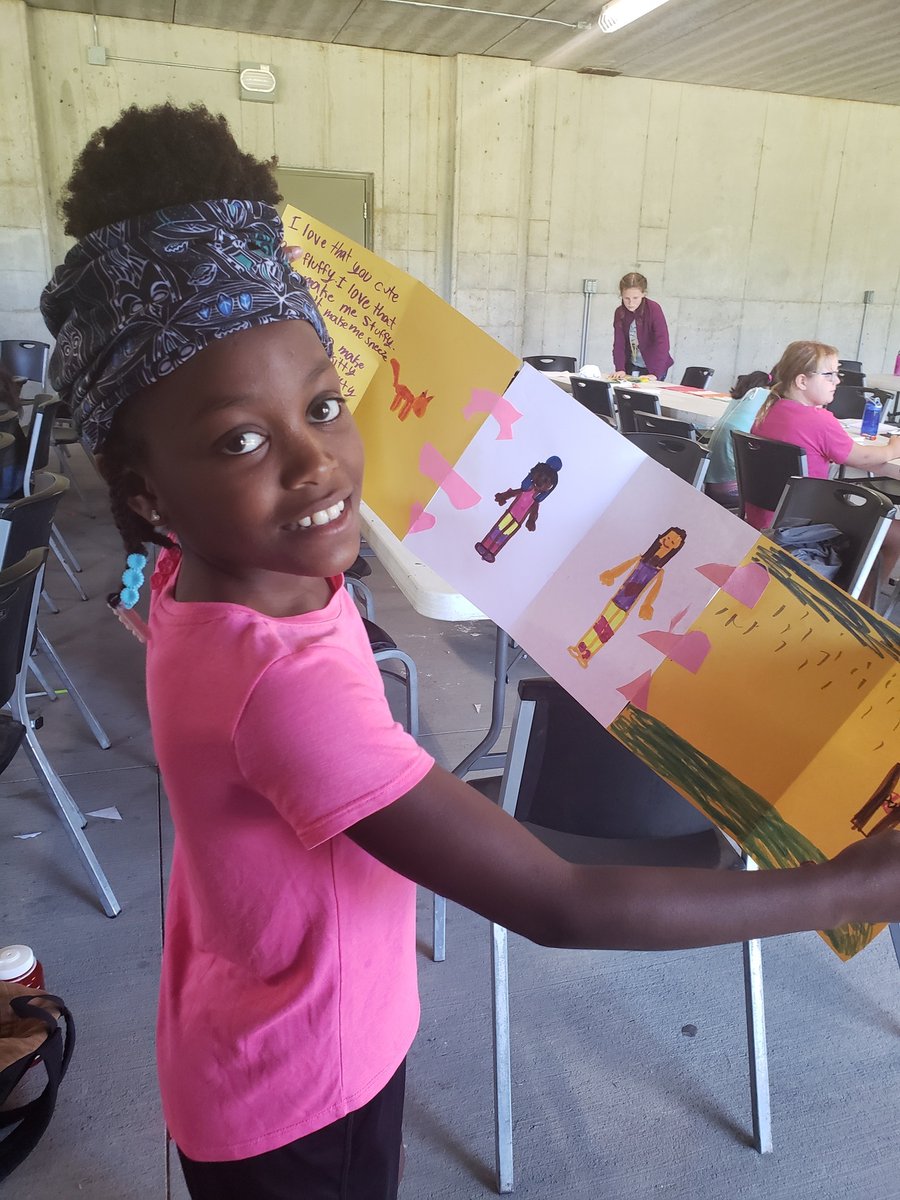 Today is the day we gather to bring more smiles to children with cancer and other serious illnesses through the magic of the arts. 
Unable to join us? No problem! Donate and bid on online auction items, learn more here: 
secure.qgiv.com/event/breannas…