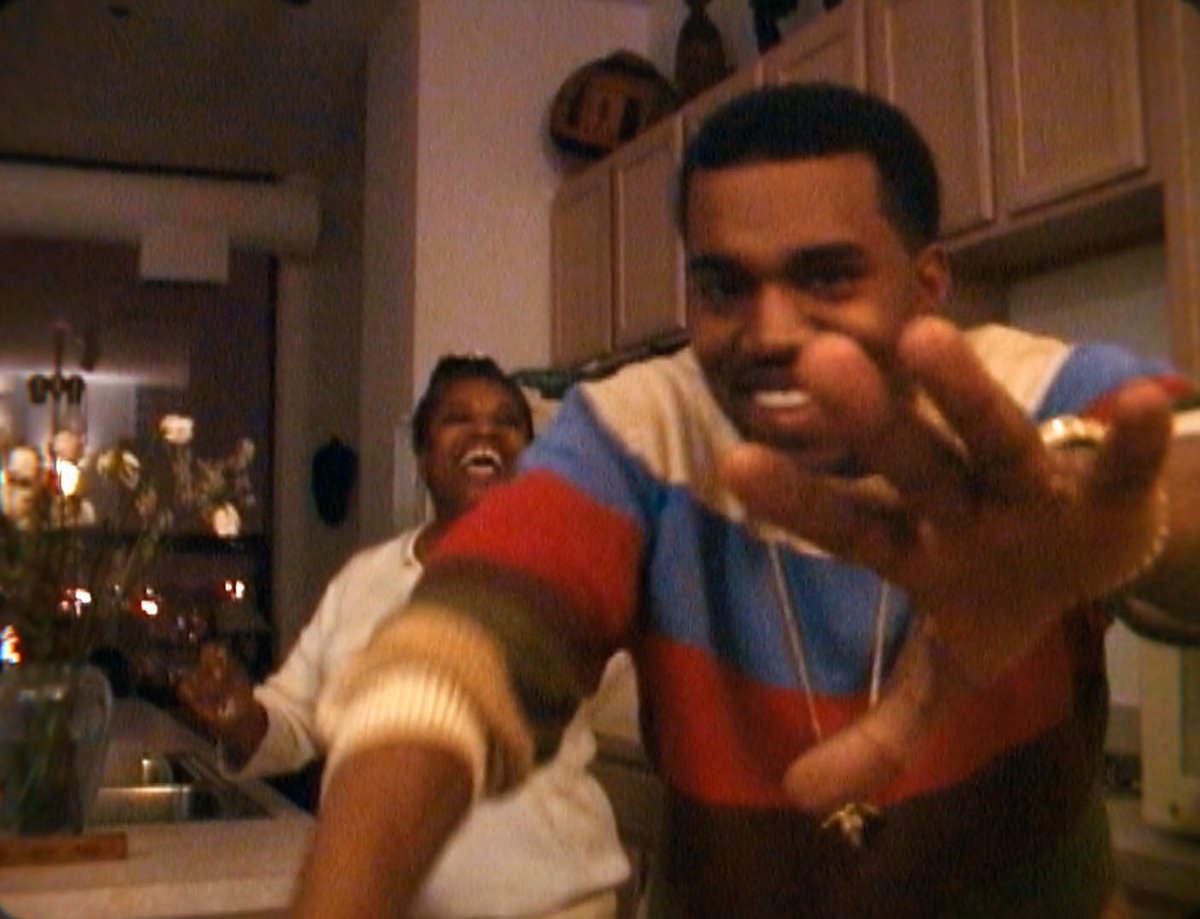 Caught Between Space & Time tweet media