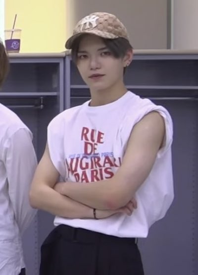 gyehxeon's tweet photo. 😳 https://t.co/623VKCiBad