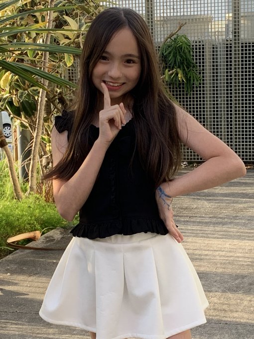 Twitterのコスプレ画像14