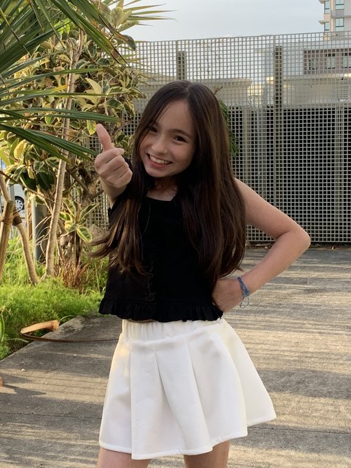 Twitterのコスプレ画像13