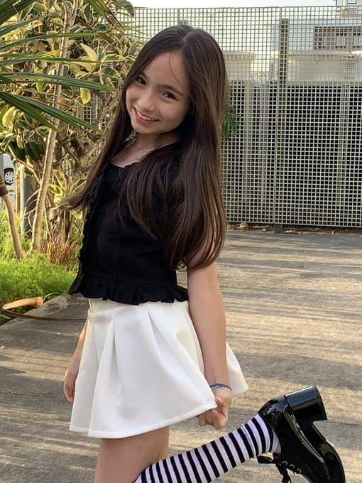 Twitterのコスプレ画像15