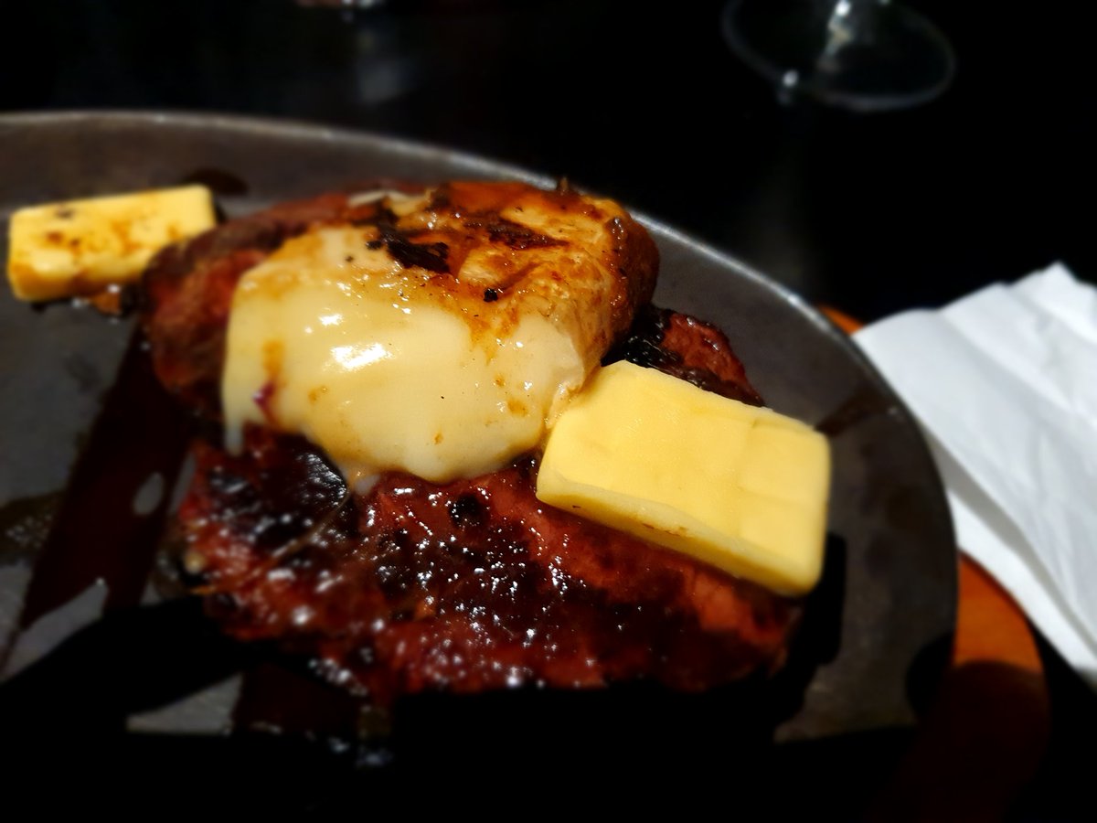 lovinLCHF's tweet photo. Thanks @DrPaulMason finally used the voucher. #squiresloft
#steak #grilledCamembert https://t.co/QodykIuZKA