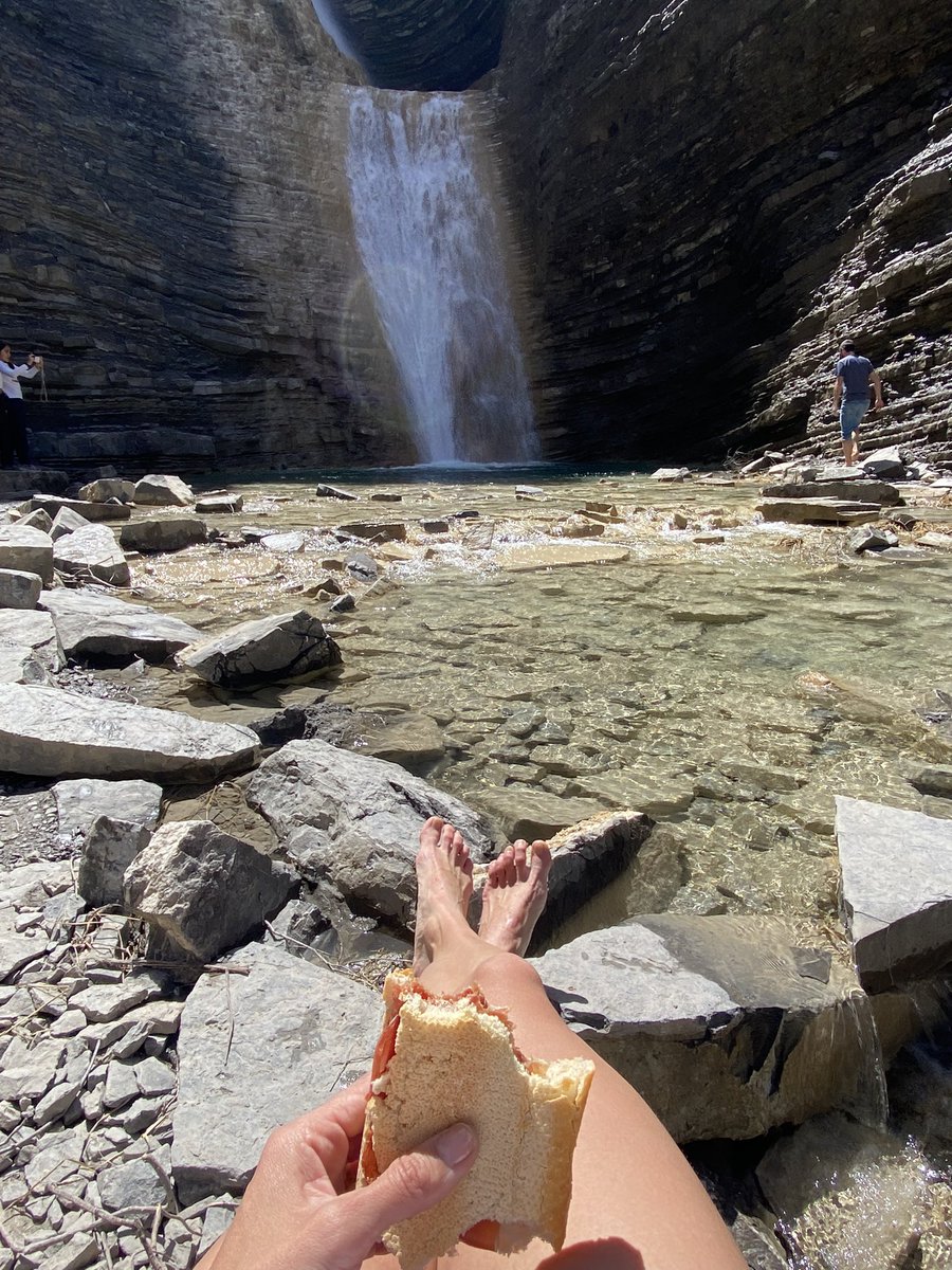 Isabel Macías tweet media