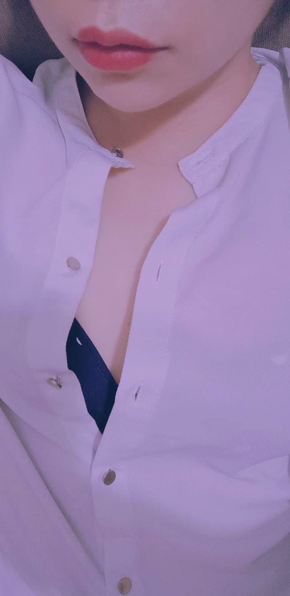 thobabiii's tweet photo. #hot 🥵 #summer ☀️ https://t.co/p7O8QzaXPR