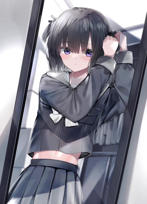 学校行くときは髪を結ぶ 
