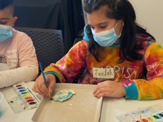 discoverWCM's tweet photo. We took it old school at the Harrison Public Library with our special fossil making workshop!  Check out what our prehistoric paleontologist pals made!
🧡
@harrisonpubliclibrary
🧡
#discoverwcm #westchesterchildrensmuseum #wcmoutreach https://t.co/XsGaX1bDf9