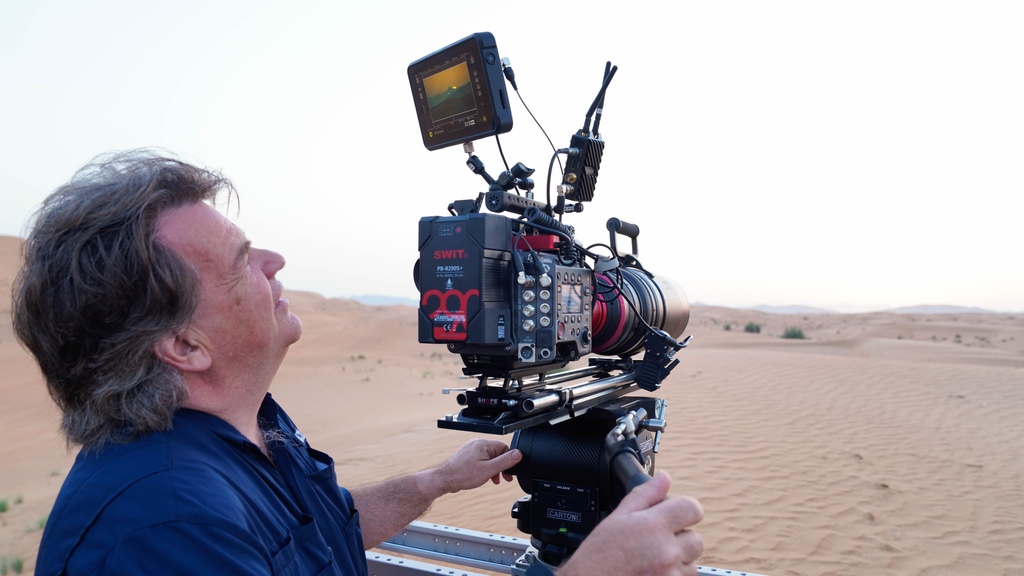 AMT_DUBAI's tweet photo. Testing the new Sony Venice 2 by DOP @andrewboulter in Dubai, UAE (March 2022)

VENICE 2 is a cinema camera created by and for the cinematographers. The camera comes with one of two full-frame image sensors, each offering exceptional picture quality. https://t.co/Af2otWy6ta