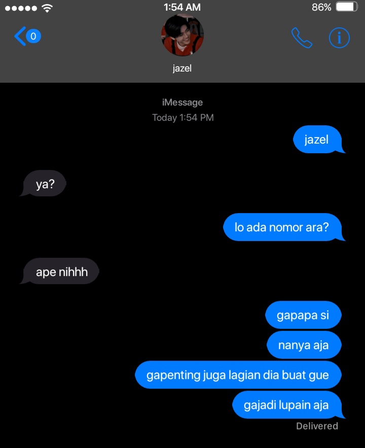 bbinbbinaa's tweet photo. 051. lo bakal ngetawain gue ga ra? https://t.co/BrjLxILLye