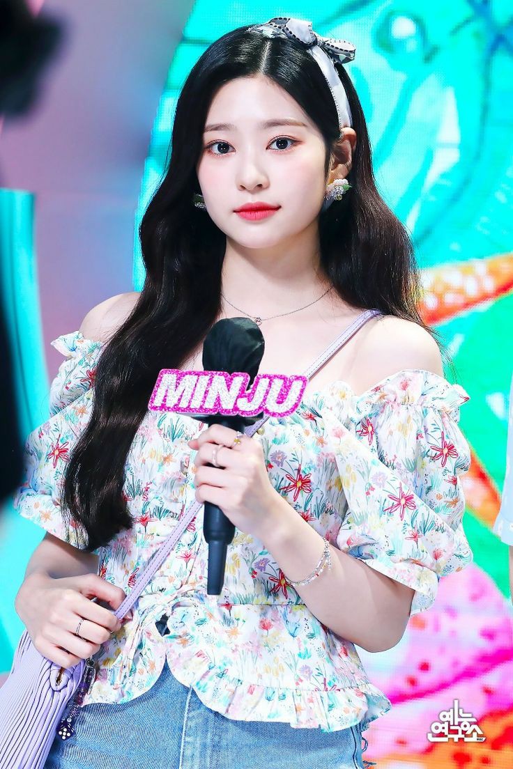minjuo's tweet photo. @ofRyujinn @kbrystal @MDFK6thSENSE @GOBLOxGANK @ddeojnu @diparkirin Pertama- tama,aku ingin mengucapkan terimakasih atas ketersediaan teman-teman tamu undangan, guest star, member dan semua yang telah berpartisipasi meramaikan acara untuk madafaka sixth sense ini. #MDFK6ThSense https://t.co/jpKqNywCkr