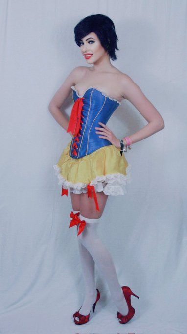Hard to believe I thought I was "fat" back then. Insane.  There's nothing wrong with having meat on you