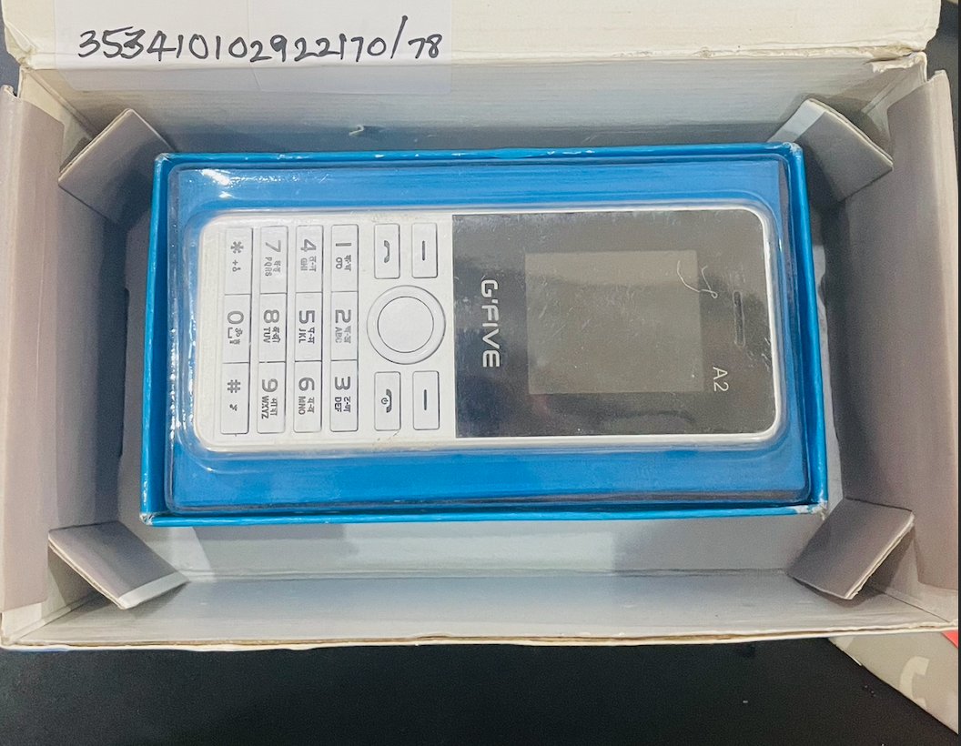 hlamiit's tweet photo. Dear @flipkartsupport @_Kalyan_K @2GUD ,
I had heard stories of people ordering iphone and getting soap in the box, but I have my own experience end of March. ordered refurbished Samsung M20 and received a scrap phone called GFive as attchd pic

@forum_consumer @consumerforum_ https://t.co/sNJb9aHlkK