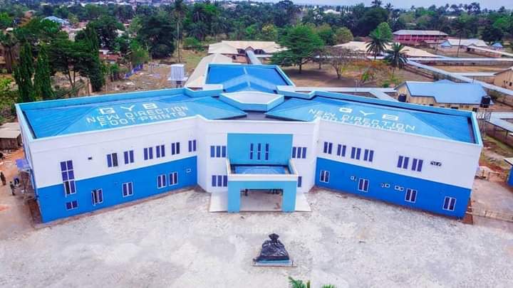 PrinceS_Adinoyi's tweet photo. KSU/PAAU Teaching Hospital π
It's not a mere Designs, it's a reality. t's not a World Bank Project as many are ignorantly saying, it's completely Governor Yahaya Bello's Project spearheaded by the Commissioner for Works, @Ohere4
#GYBIsDoingMore
#GYB2PYB2023 https://t.co/ZsZw0RXi6A