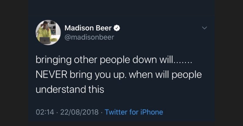 boyshitbaby's tweet photo. this tweet lives in my head rent free 🤍 @madisonbeer https://t.co/QlSkVUo0WJ