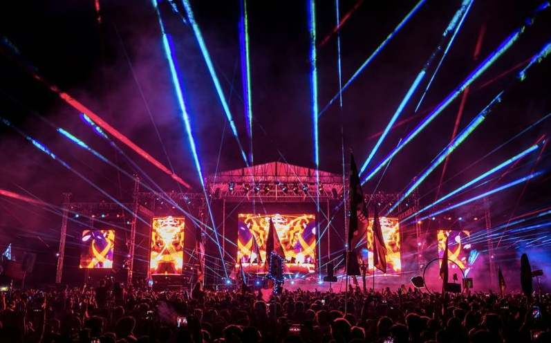 Today, Insomniac shared the full lineup for Moonrise Festival 2022. The event will return to the Pimlico Race Course in Baltimore, Maryland across the weekend of August 6-7.
This will be the first time Insomniac has produced Moonrise.