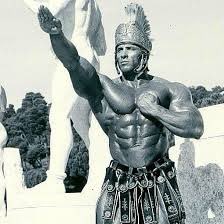 Lifters salute > bikers salute