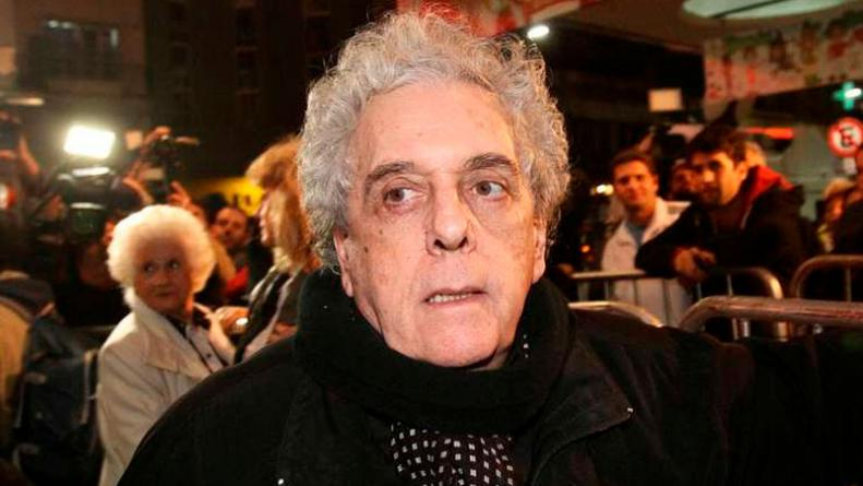 ElDoce's tweet photo. El drama de Antonio Gasalla: fue víctima de un robo millonario y su estado de salud es grave >> https://t.co/GCc0kS8bNq https://t.co/afNJNVm9lM