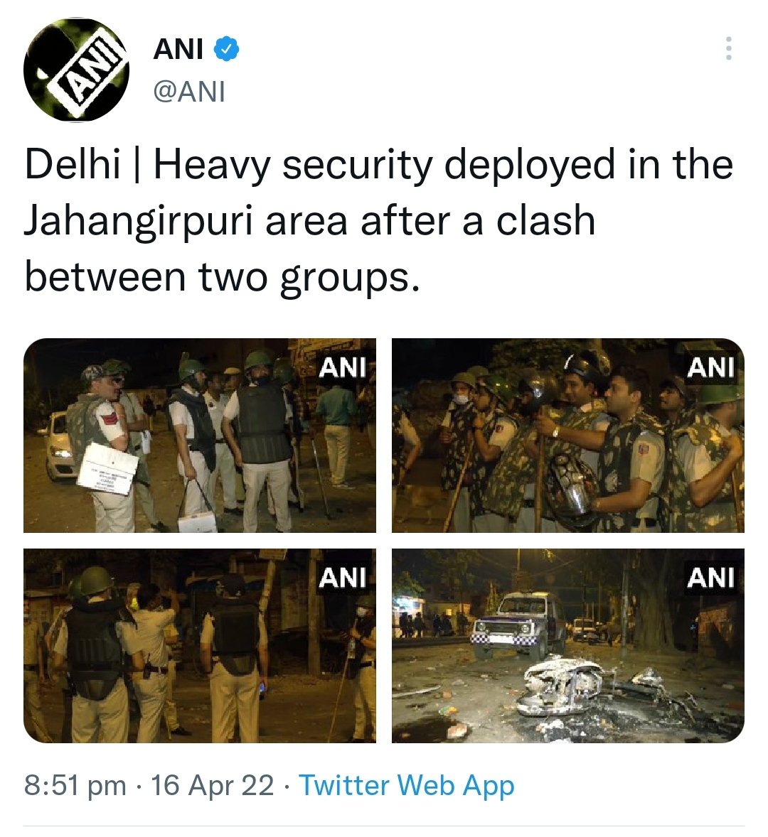 kparveen2005's tweet photo. #Delhi police are so weak that unable to control the attacks of #Saffrongoons . https://t.co/PIEOgNKSzT