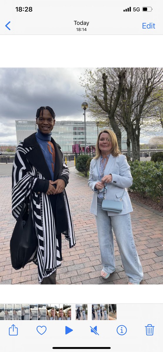 Just met this beautiful gentleman prior to going to his show. What a really nice man, thank you for taking the time to talk to us and letting me take a photo thank you <a href="/jojo_radebe/">Johannes Radebe</a> looking forward to your show x