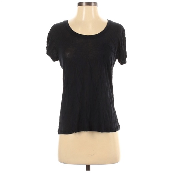 Kinnecate's tweet photo. So good I had to share! Check out all the items I'm loving on @Poshmarkapp #poshmark #fashion #style #shopmycloset #language #express: https://t.co/N56yR9nnNL https://t.co/Gr6fr0csbo