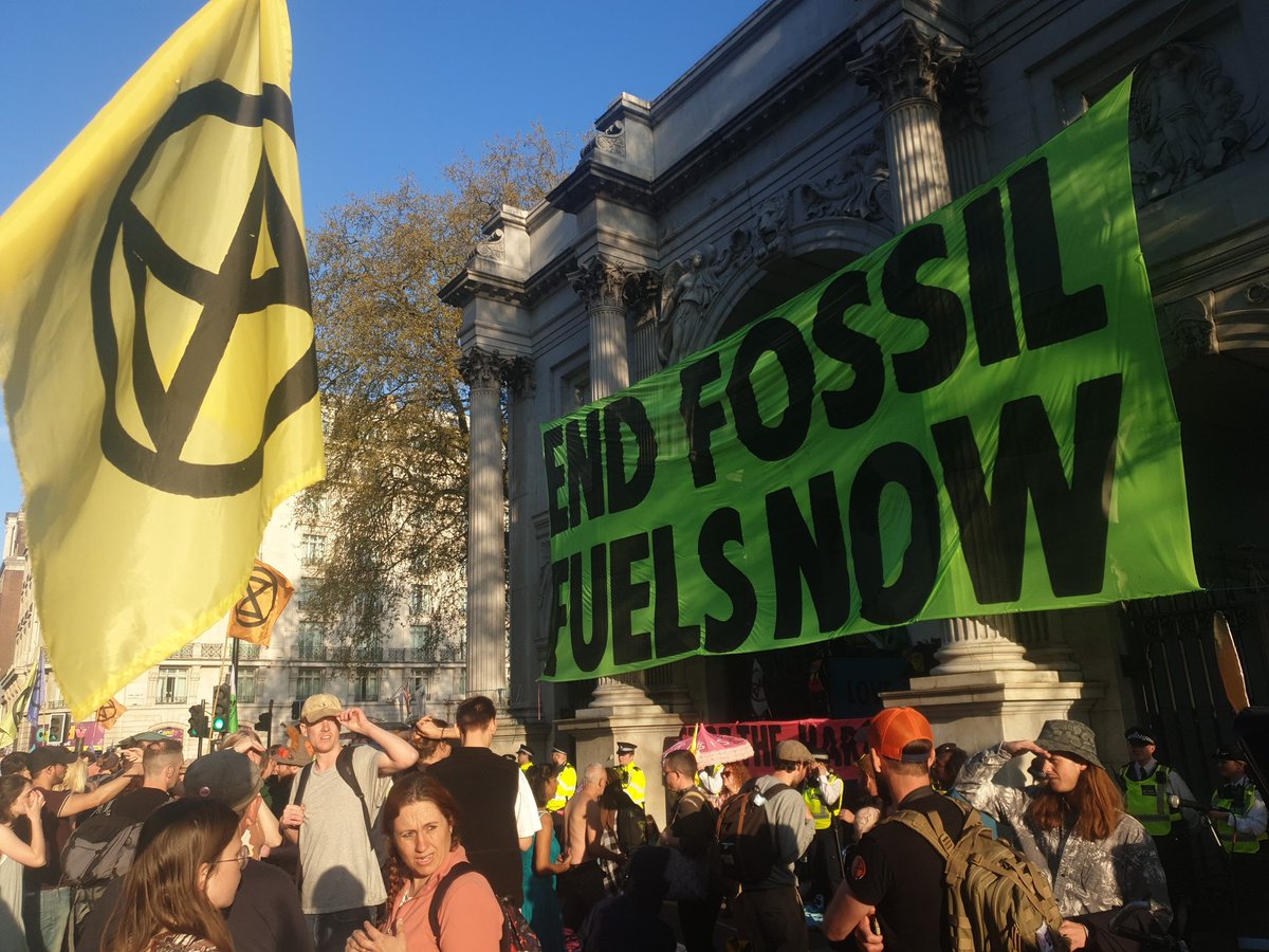 reports_red's tweet photo. Three years yesterday since XR occupied Marble Arch, Oxford Circus, Waterloo Bridge &amp; Parliament Square, in the largest act of organised civil disobedience in decades, Marble Arch is occupied again! https://t.co/ai0VCCwDJO