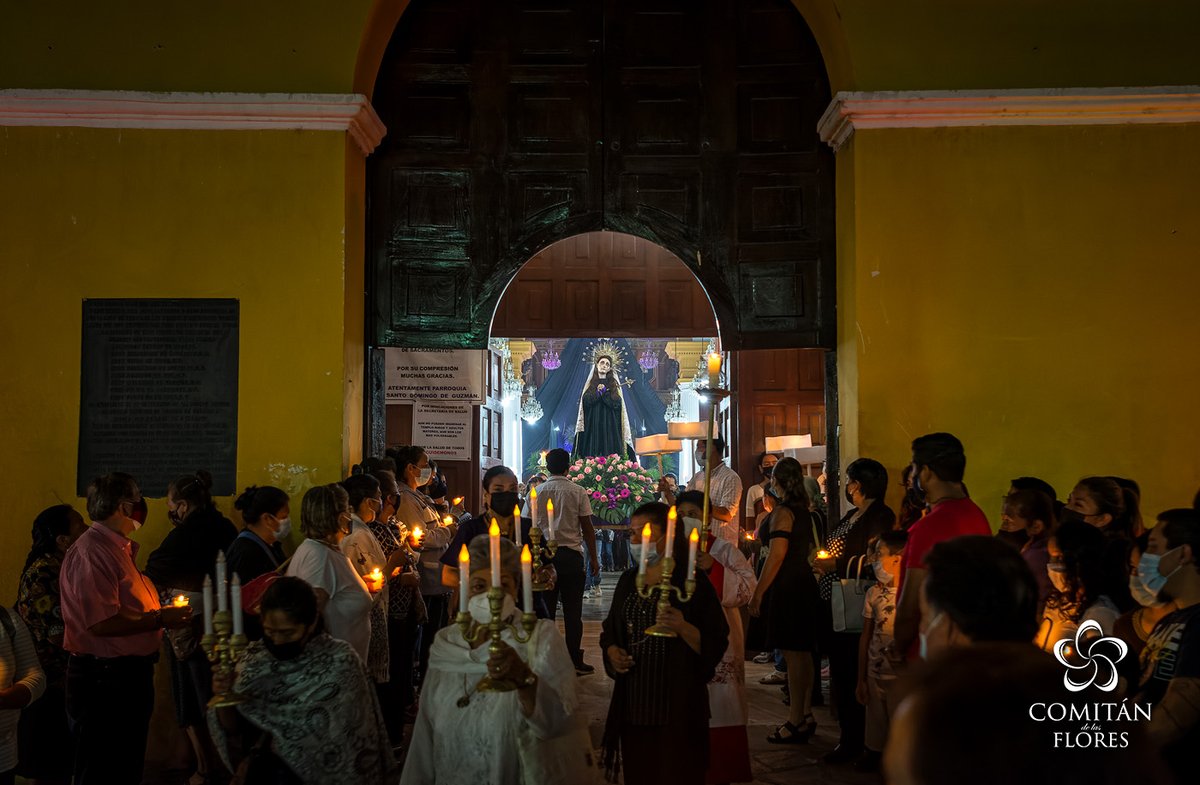 Procesión del Silencio. Templo de Santo Domingo.
comitandelasflores.com #ComitándelasFlores #Chiapas #SemanaSanta #ViernesSanto <a href="/Sectur_Chiapas/">Turismo Chiapas</a>