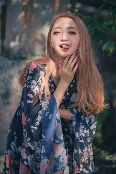 Twitterのコスプレ画像24